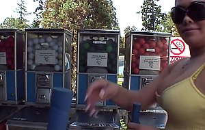 Manuel gets a glimpse of a honey ass