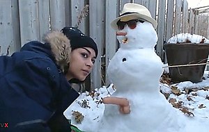 Sweetpee fucks a snowman