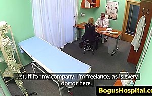 Sales agent pussyfucked by sweet doctor
