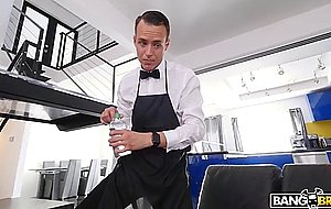 Latina harley dean gets massaged and ass worshipped