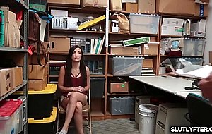 Jade hunter learns the hardway