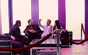 First quality pussy service in the VIP area