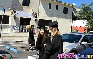 Girl sucking and fucking her boyfriends cock on graduation day – nude girls