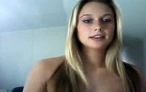 Nice Blondie Webcam Nude