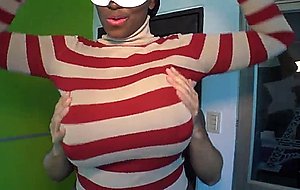 Tits ! ! !