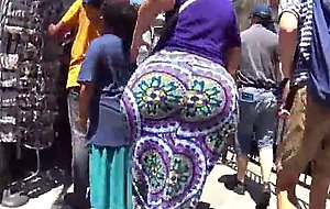Huge latin ssbbw ass milf bouncing and walking