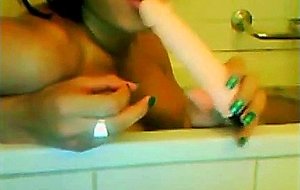 Homemade solo in a bath