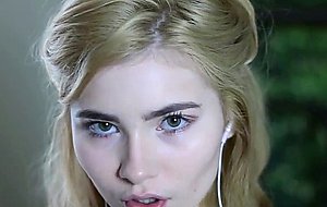 Kissing sounds asmr