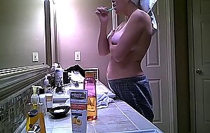 Big tits spycam  
