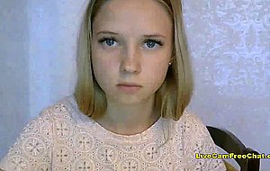 Amateur Live Cam Chat with Beautiful Teen w Big Tits