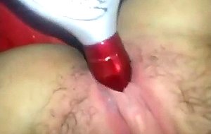 Nerdy amateur masturbates with hairbrush  