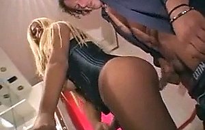 Amateur threesome sex