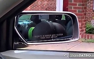Car hoppin' hoe! 