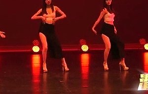 Sexy asian girls dancing! nn 