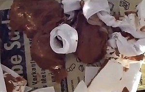 Milf with beautifull big ass shitting in her pants