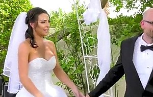 Bride has her cock sucked