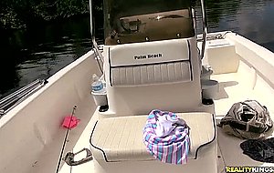 Teen slut was looking for sex adventures and sex adventures she found - nude girls