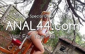 Behind the scenes movie with two babes performing shooting of porn anal scene