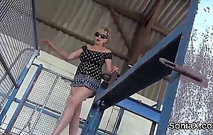 Unfaithful uk mature lady sonia unveils her massiv 