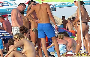 Hot bikini amateur topless teens - spy beach video