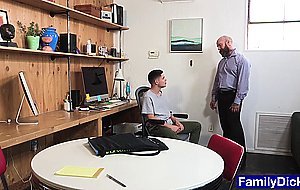 Tatted stepdaddy barebacks teen stepson on office table