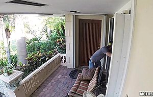 Sexy babe ditches her gamer boyfriend for her neighbor's hard cock - Naked Girls