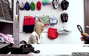 Blonde shoplyfter got a big LP Officer cock fucking her tight pussy