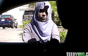 Aaliyah hadid in teenage anal in her hijab