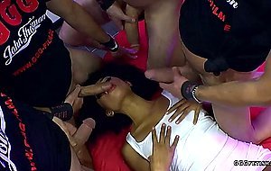 Cute brazilian luna corazon gets cums in mouth