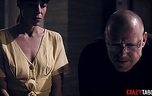 Teen enjoys anal sex in front of an oppressive couple