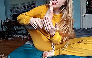 Blonde self foot worship