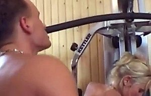 Blonde hot alexa works out