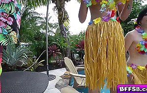 Sexy babes decides to have fun with each other