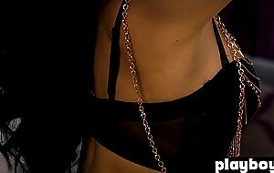 Latina babe exposed sweet shaved pussy after posing