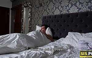 Sis porno fellow fucks stepsister not afraid to be caught by their mom