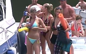 Sanilione bf xcx, Old-school Partycove Fun Part 1