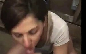 Dirty talking housewife knows how to suck