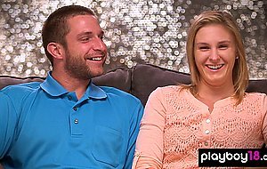 Amateur couple ask a bisexual babe to join to a threesome fuck