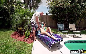 Creampie for havana bleu