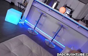 Jill Kassidy surely knows hot to pay her debt