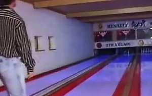 Sex and bowling viktorie