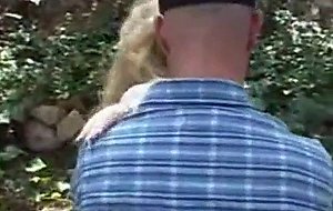 Tittenmoms outdoor fucking 