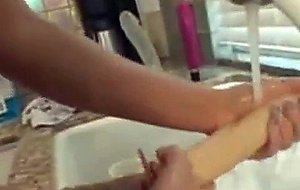 Sexy teen hot cleans