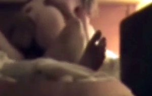 Hmsex wife jen masturbates again