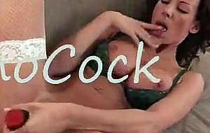 Mature masturbation in stockings