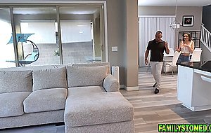 Dad taking his sexy stepdaughters sweet muffin pummeling her from below