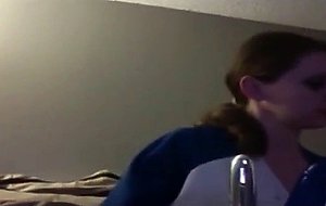 White hoe masturbates on webcam