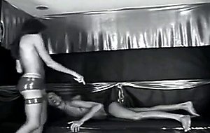 Hot tranny sucked by her slave
