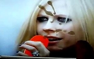 cumming on avril lavignes face again