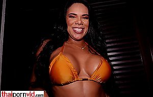 Big booty amateur latina Pamela Santos gets her daily anal